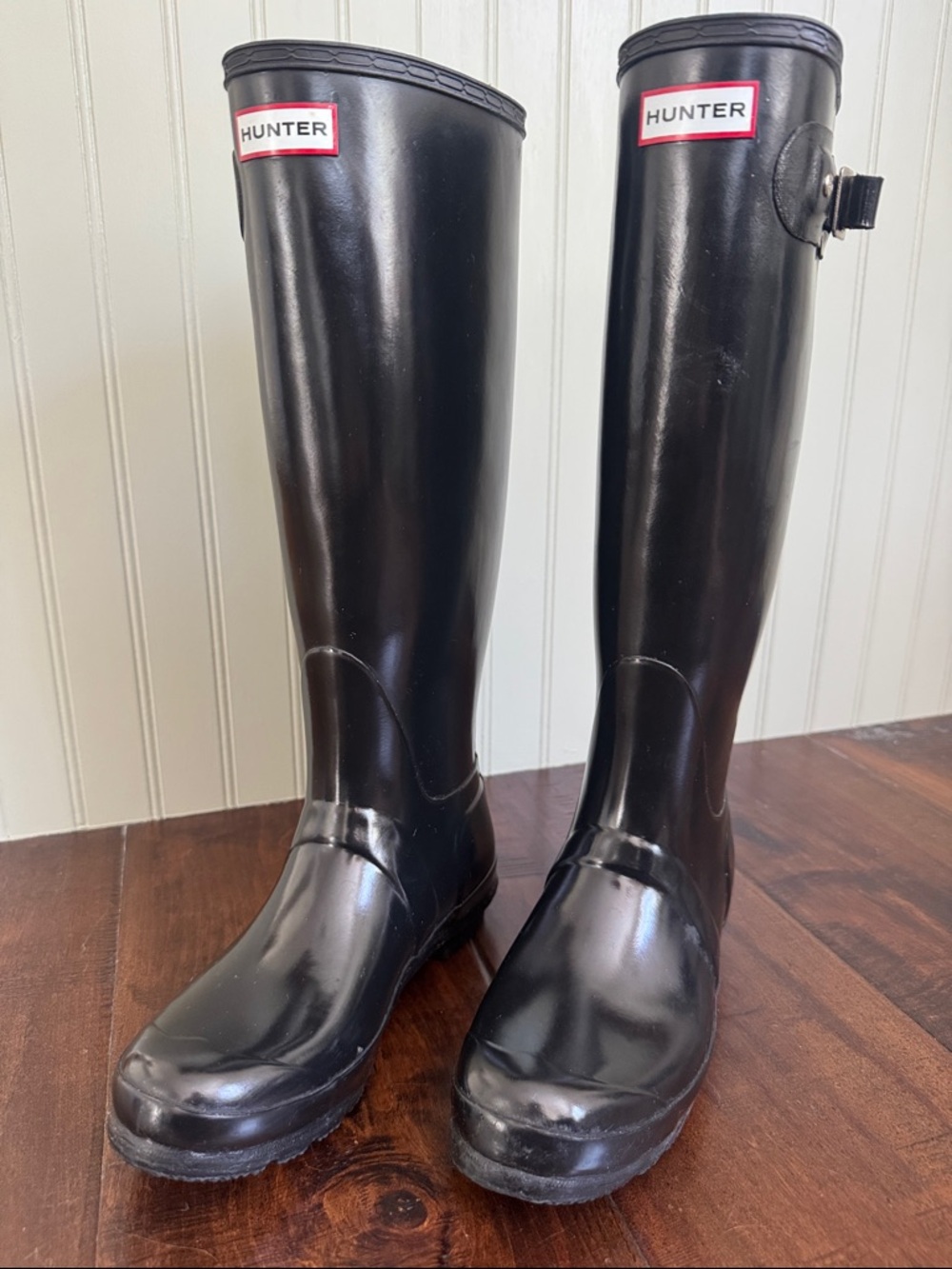 Hunter Tall Gloss Rain Boots